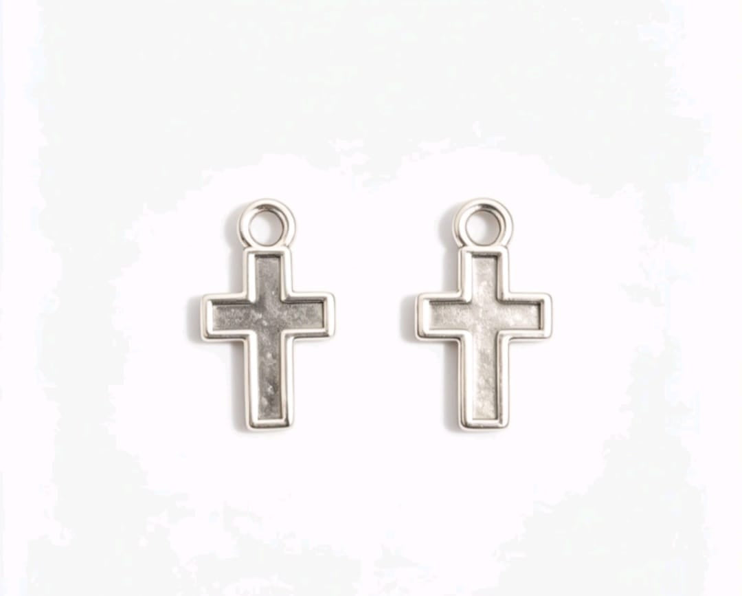 CRUCES CHICAS RELIGIOSAS DE PELTRE | SIN RELIEVE | 14.3MM | 10 UNIDADES